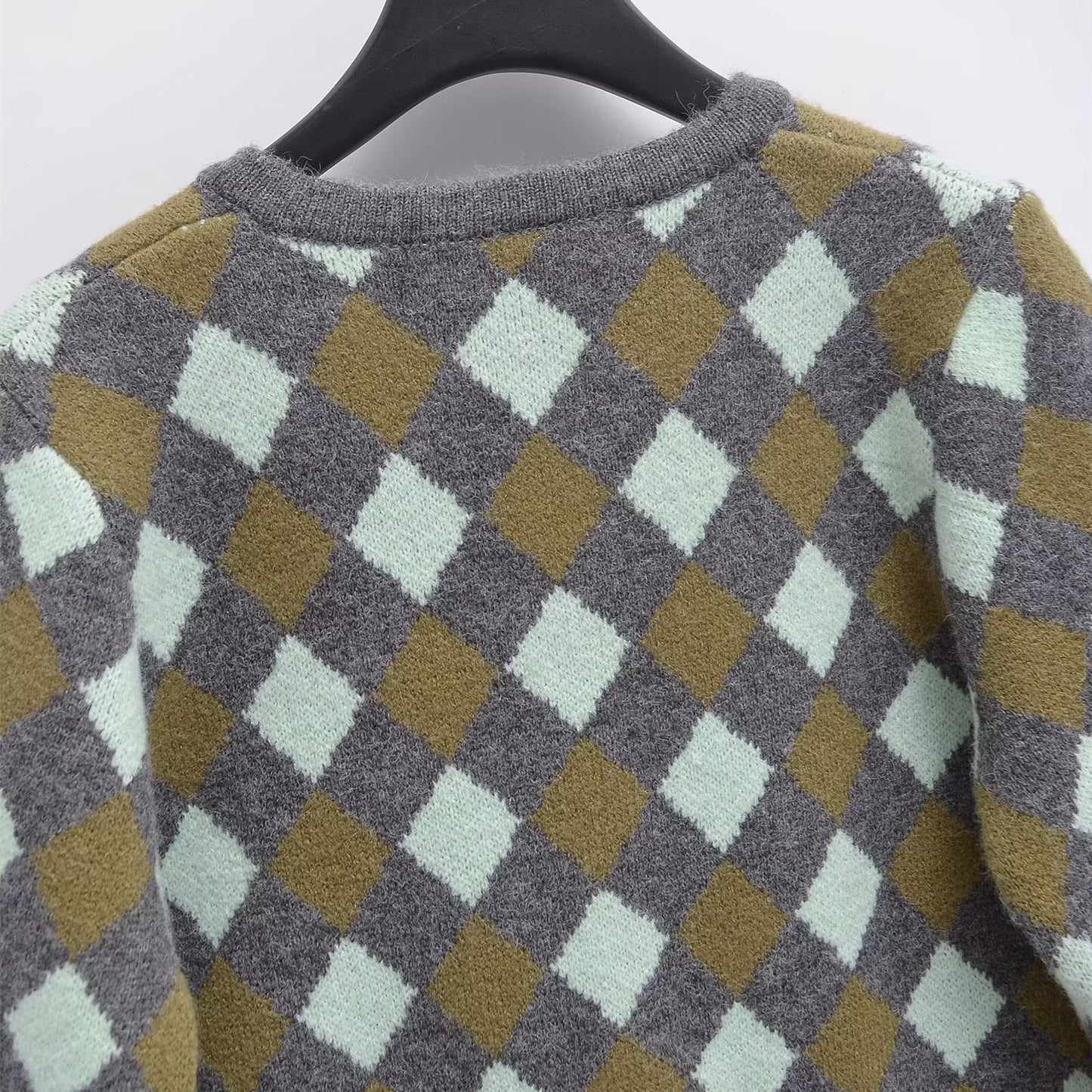 Diamond Jacquard Sweater | Tajstylo