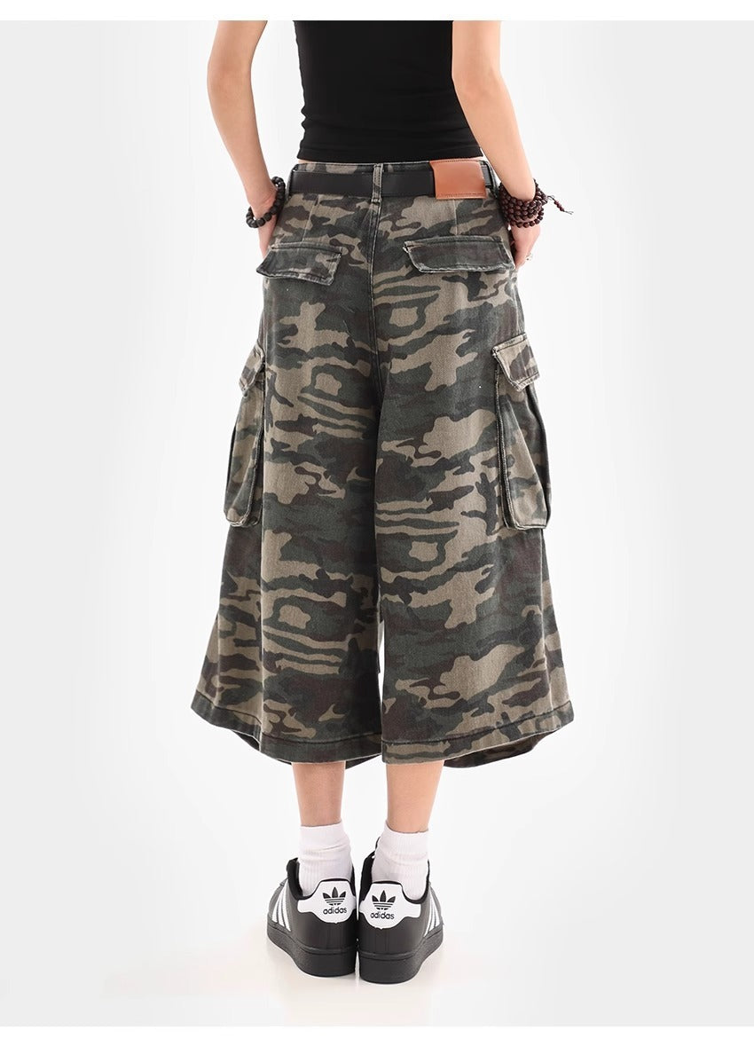 Camouflage Cargo Shorts for Women | Tajstylo
