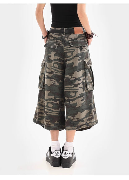 Camouflage Cargo Shorts for Women | Tajstylo