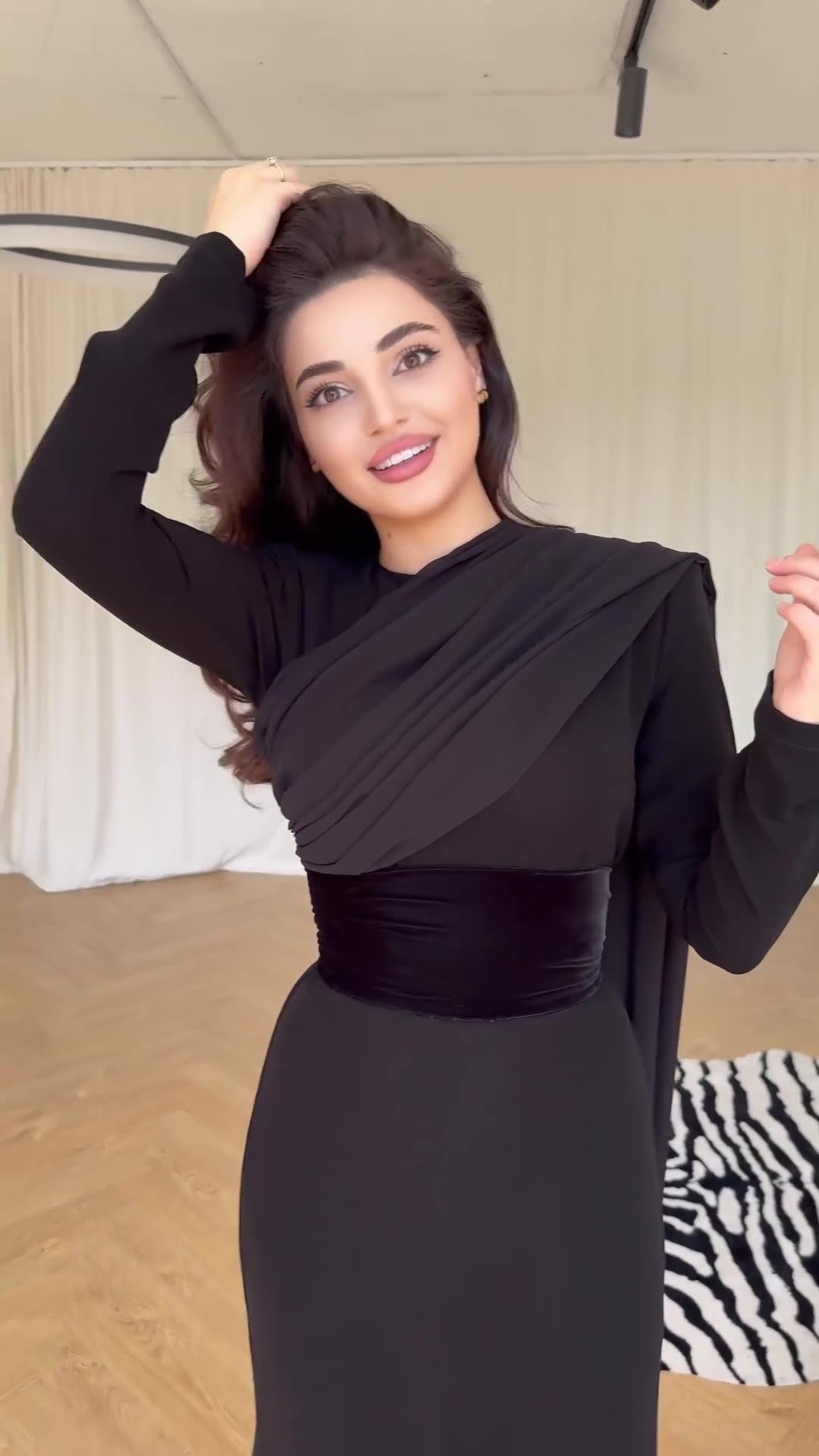 Velvet Cape Long Sleeve Dress | Tajstylo