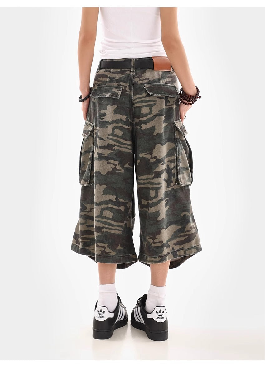 Camouflage Cargo Shorts for Women | Tajstylo