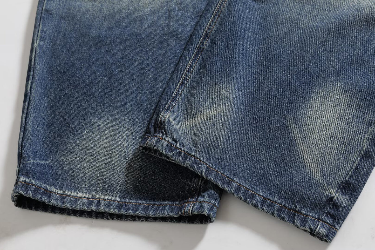 High-Waisted Classic Jeans | Tajstylo