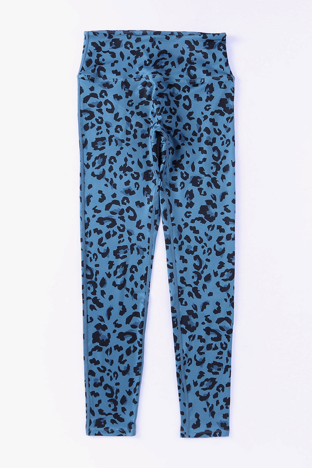 Woman wearing Classic Leopard Print Active Leggings in an urban setting