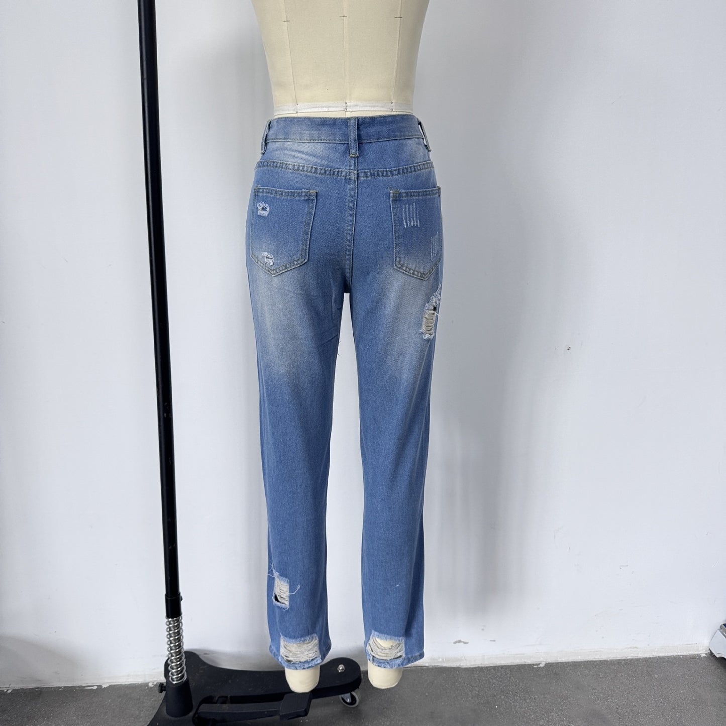 Ripped Mid Waist Jeans | Tajstylo