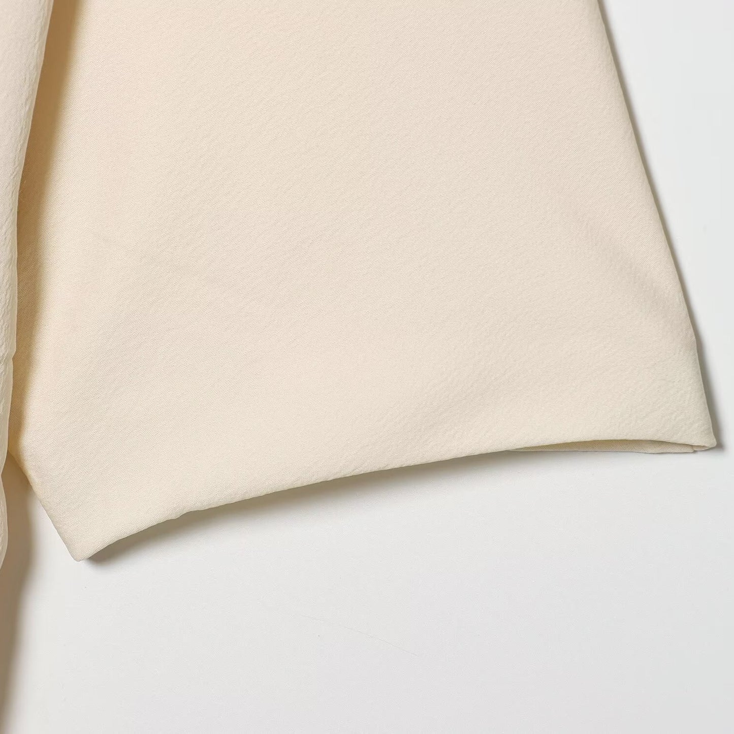 Asymmetric Pleated Shirt | Tajstylo