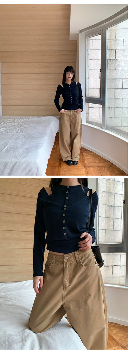 Loose-Fit Wide Leg Jeans with Metal Accents | Tajstylo