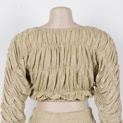 Flattering Two Piece Set with Crop Top and Flared Pants | Tajstylo
