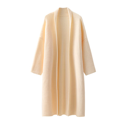 Woman wearing Loose and Elongated Jacket for Women in a stylish urban setting