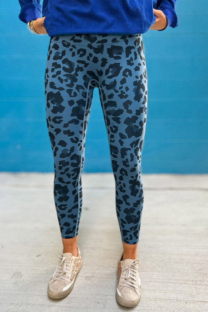 Woman wearing Classic Leopard Print Active Leggings in an urban setting