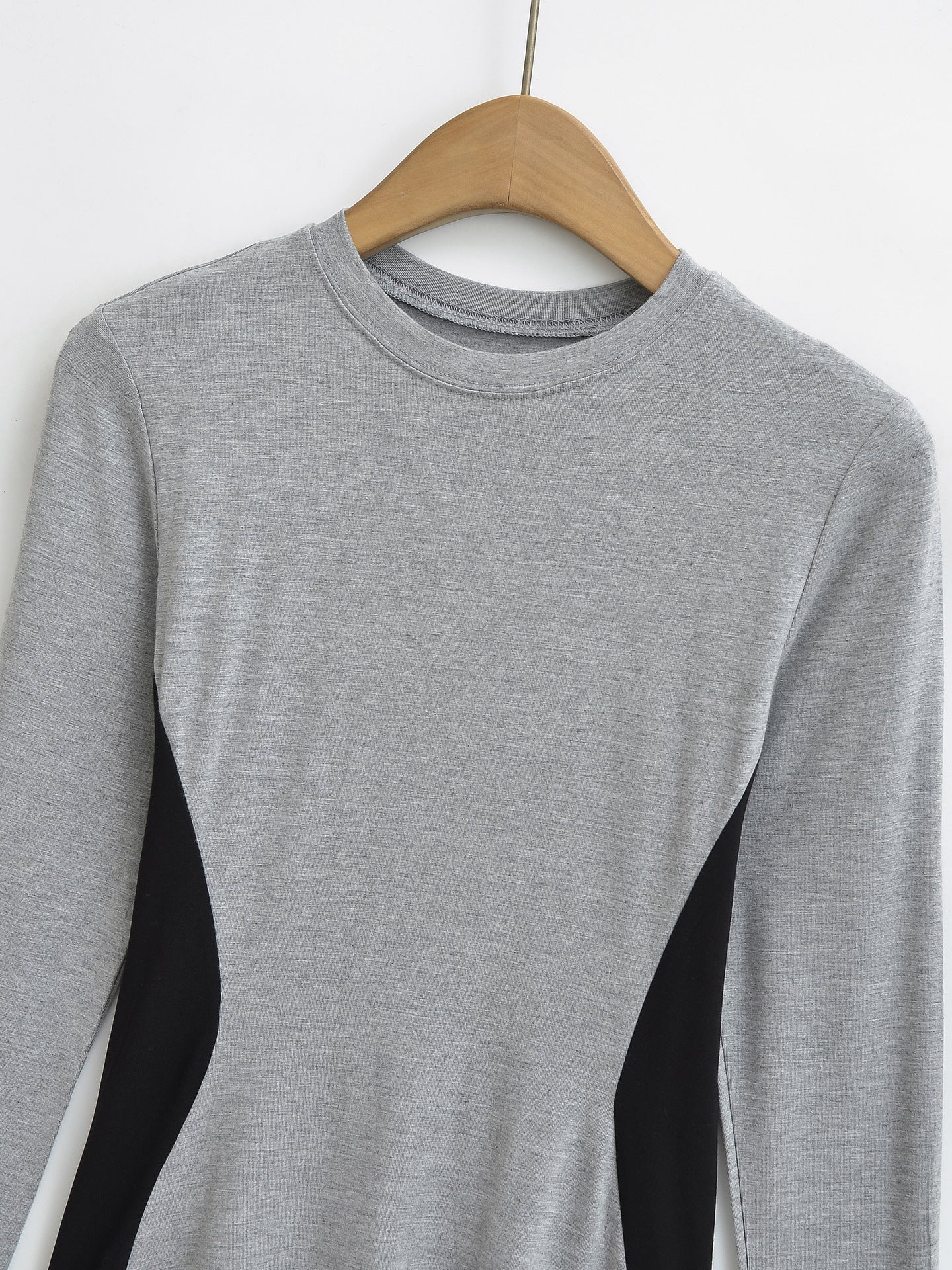 Elastic Slim Fit Color Block Long Sleeve T-Shirt | Tajstylo