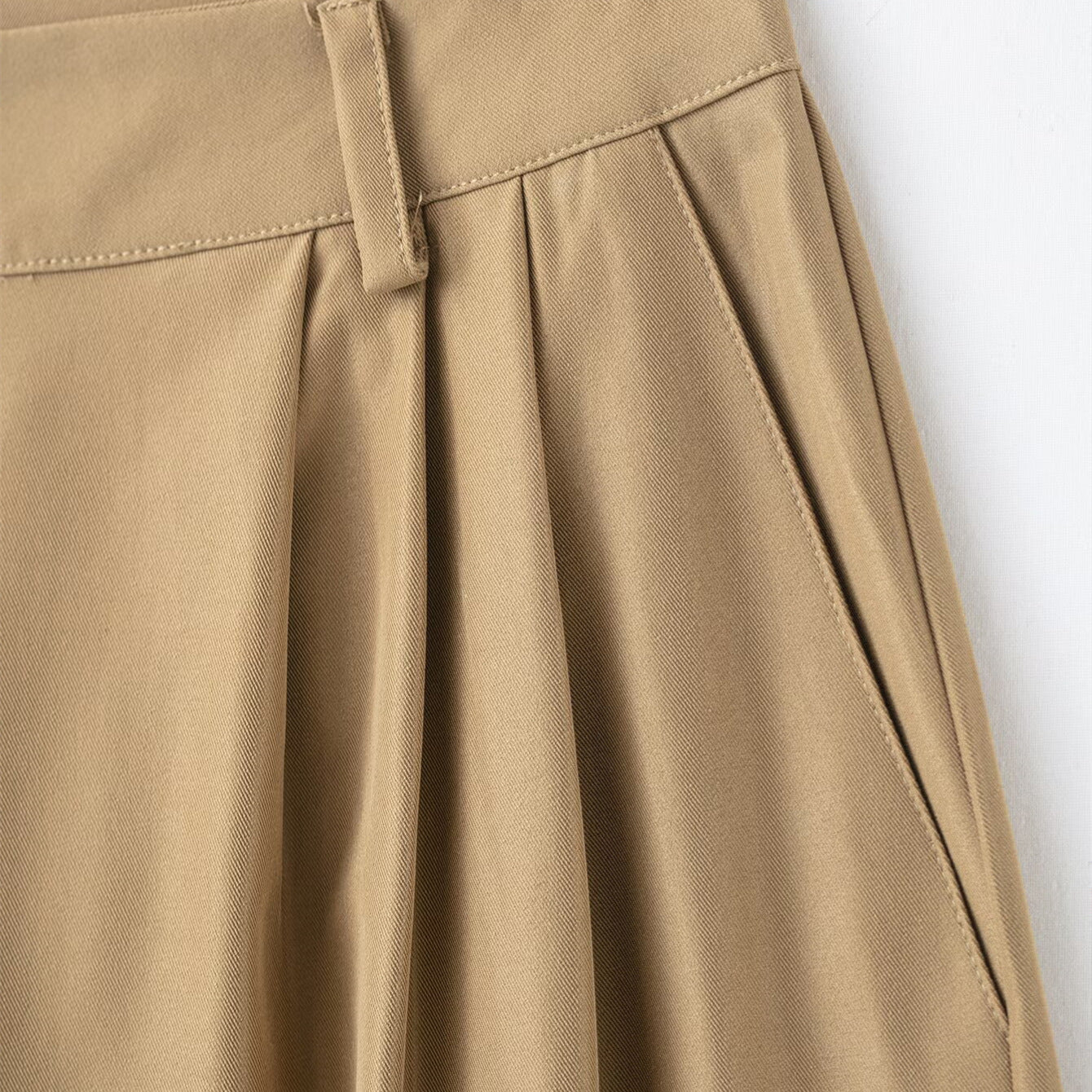 Versatile Pleated Casual Pants | Tajstylo