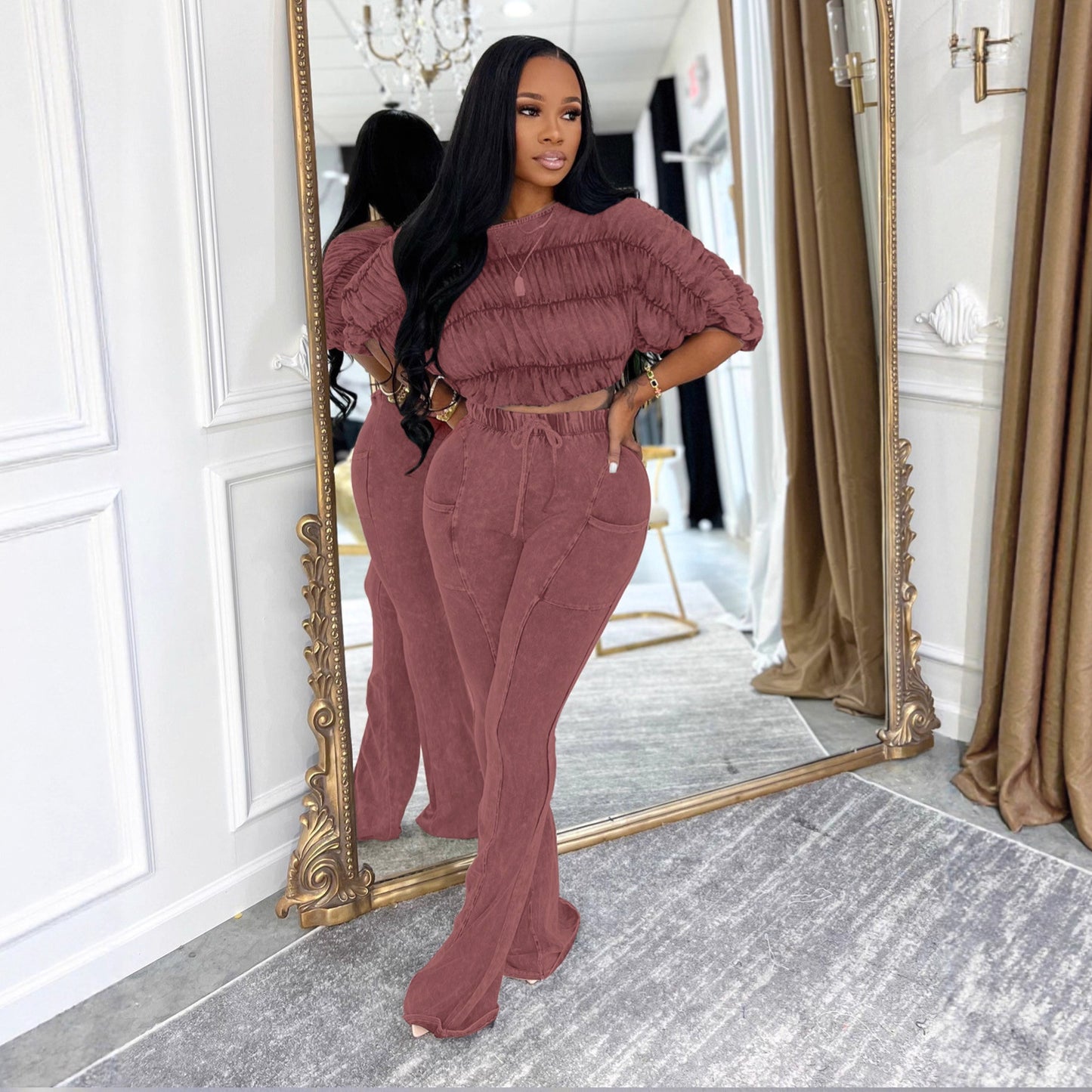 Flattering Two Piece Set with Crop Top and Flared Pants | Tajstylo