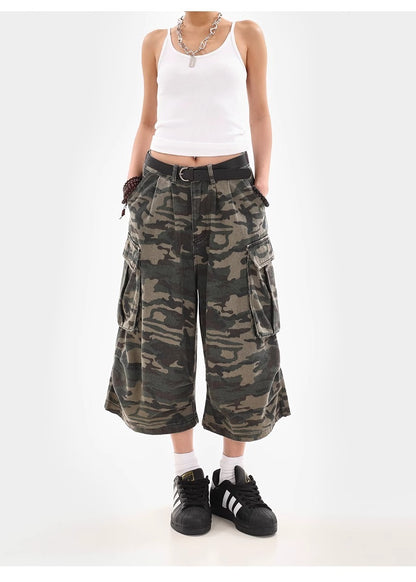 Camouflage Cargo Shorts for Women | Tajstylo