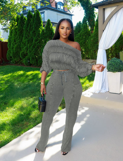 Flattering Two Piece Set with Crop Top and Flared Pants | Tajstylo