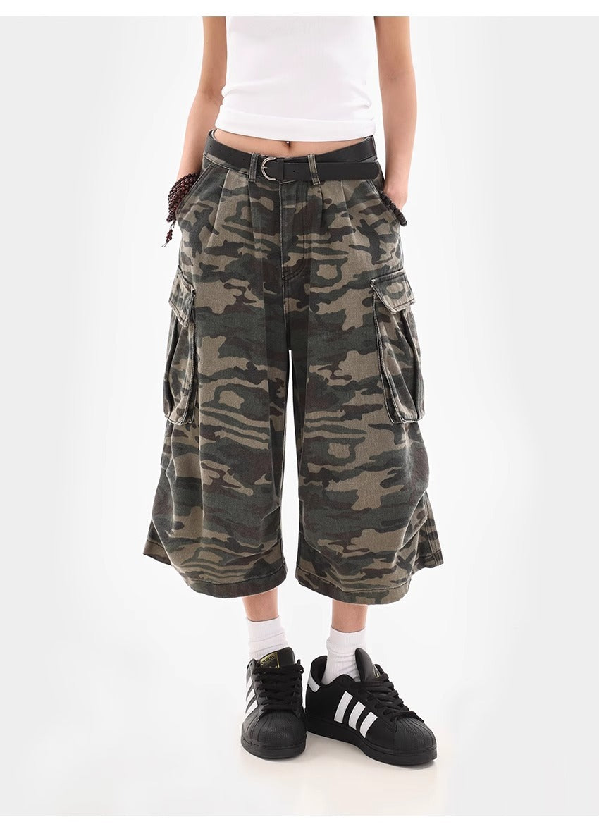Camouflage Cargo Shorts for Women | Tajstylo