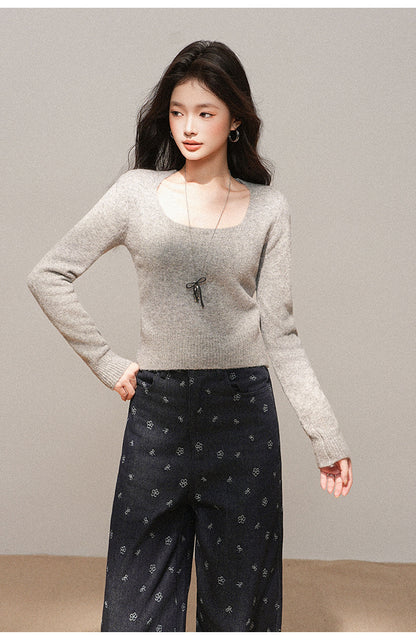 Short Knit Sweater with Square Neck | Tajstylo