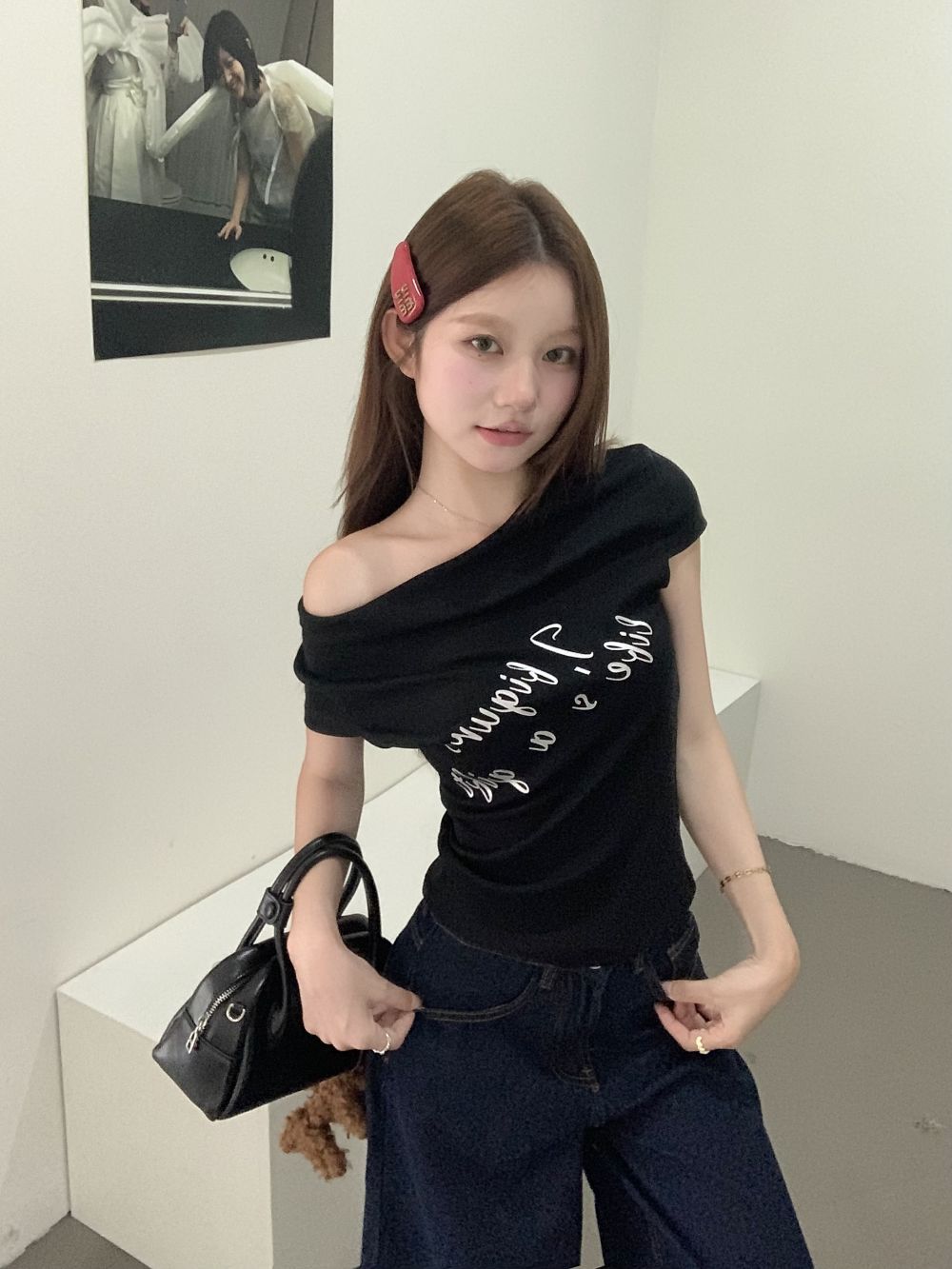 One Shoulder Fitted Crop Top with Letter Print | Tajstylo