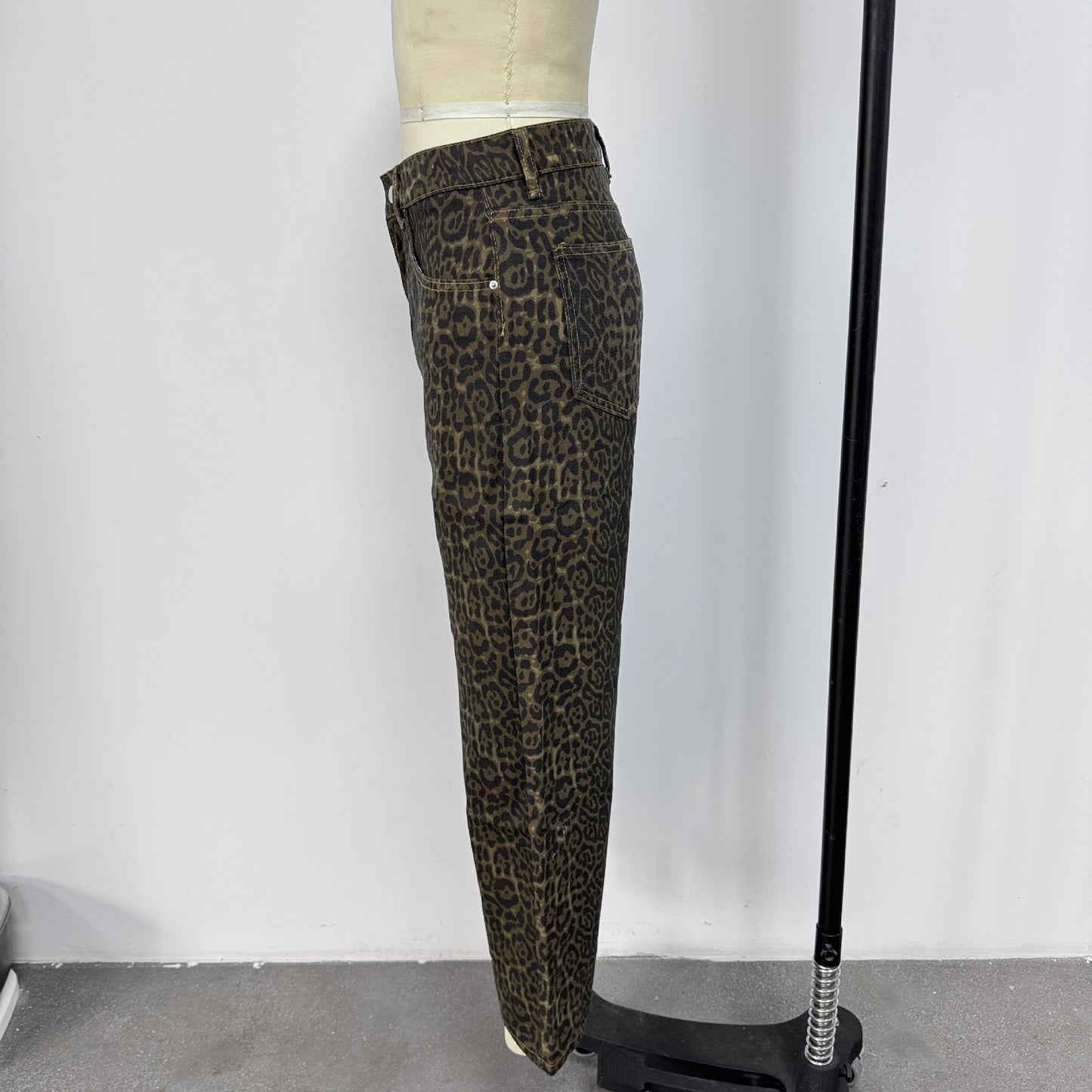 Leopard Print Jeans for Women | Tajstylo