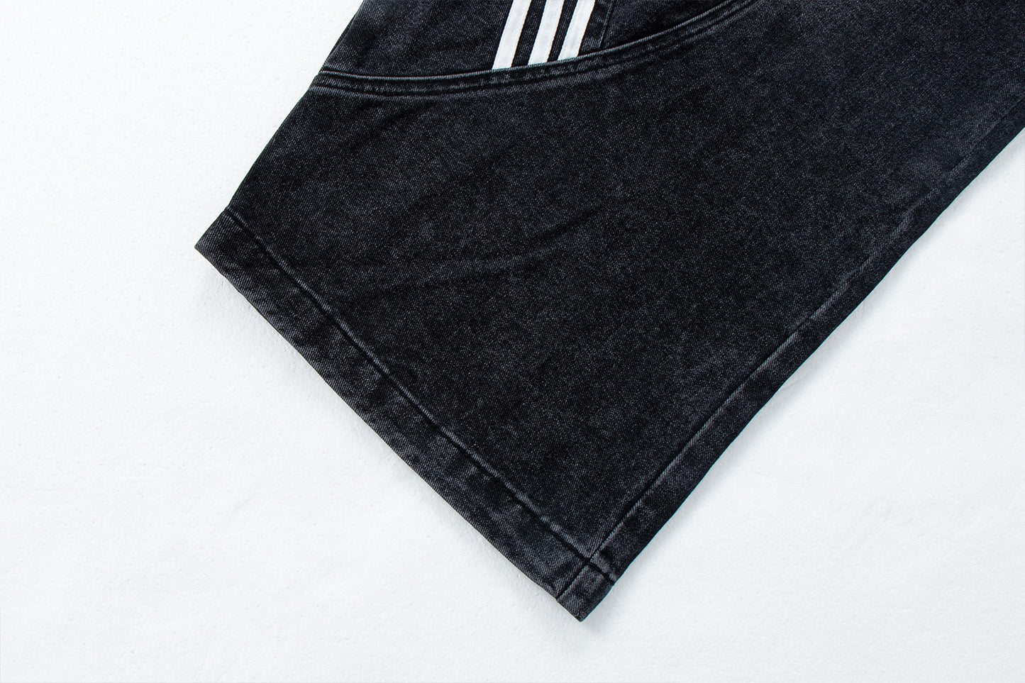 Retro Street Washed Three-Stripe Deconstructed Wide-Leg Jea | Tajstylo