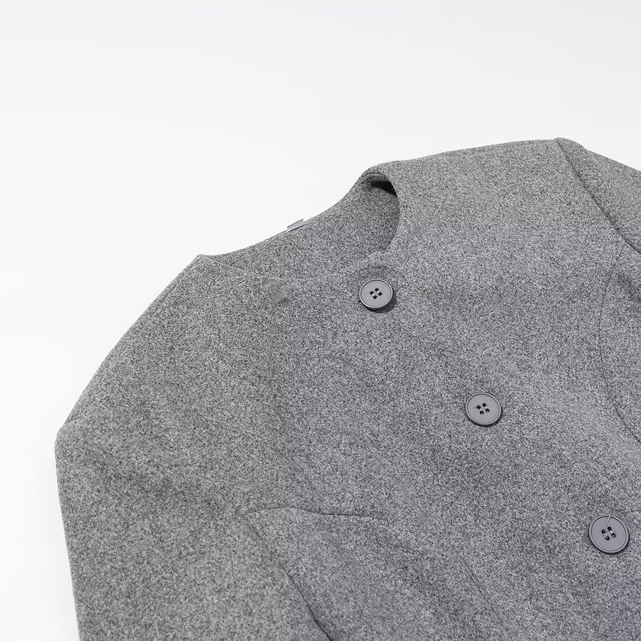 Commuting Style Elegant Long Grey Coat With Multi Button Closure For City Life And Durable Polyester Warmth