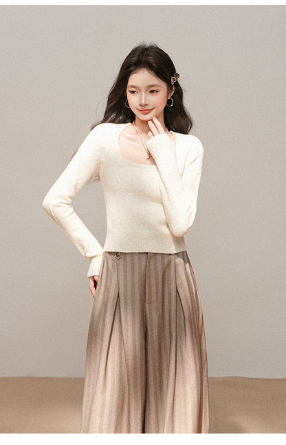 Short Knit Sweater with Square Neck | Tajstylo