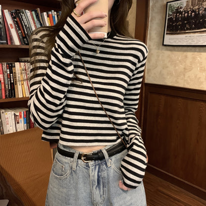 Stripe Long Sleeve Crop Top | Tajstylo