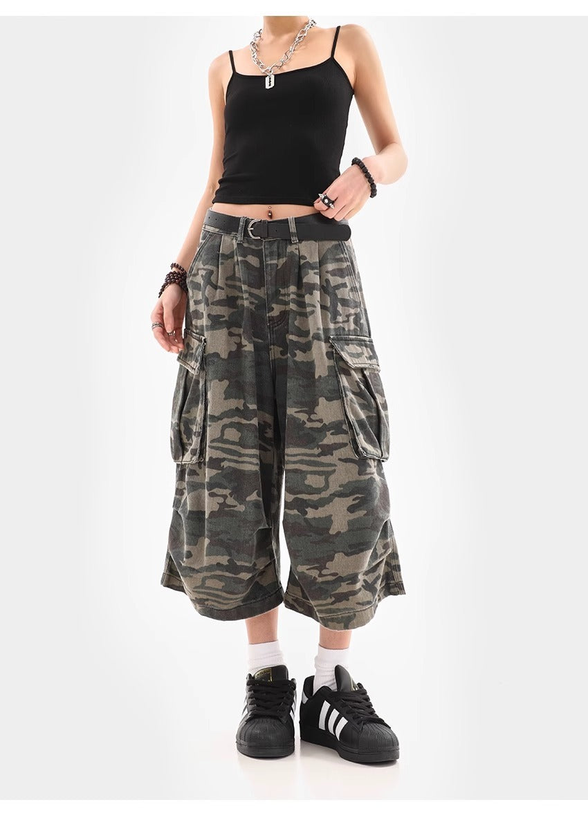 Camouflage Cargo Shorts for Women | Tajstylo