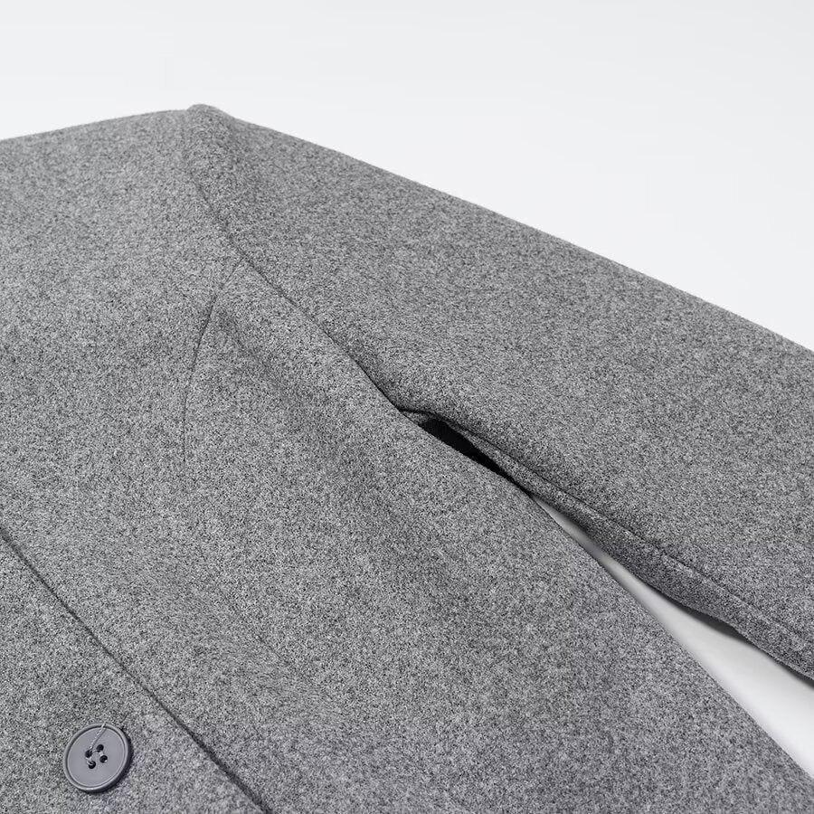 Commuting Style Elegant Long Grey Coat With Multi Button Closure For City Life And Durable Polyester Warmth