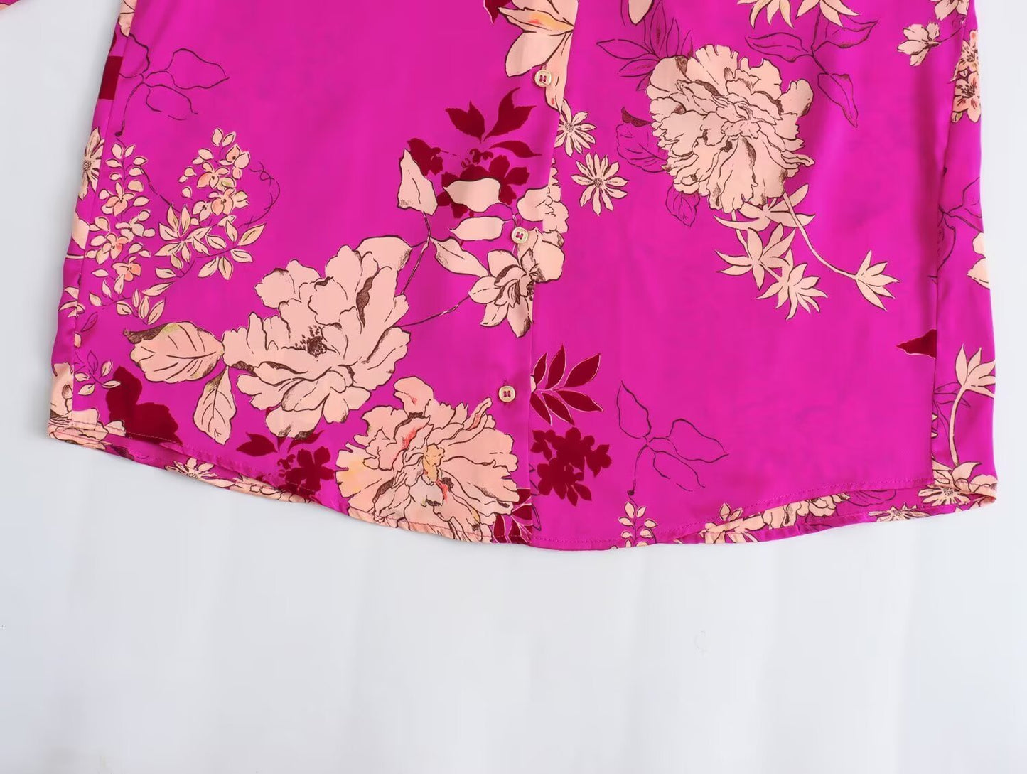 Chic Satin Texture Printed Shirt | Tajstylo