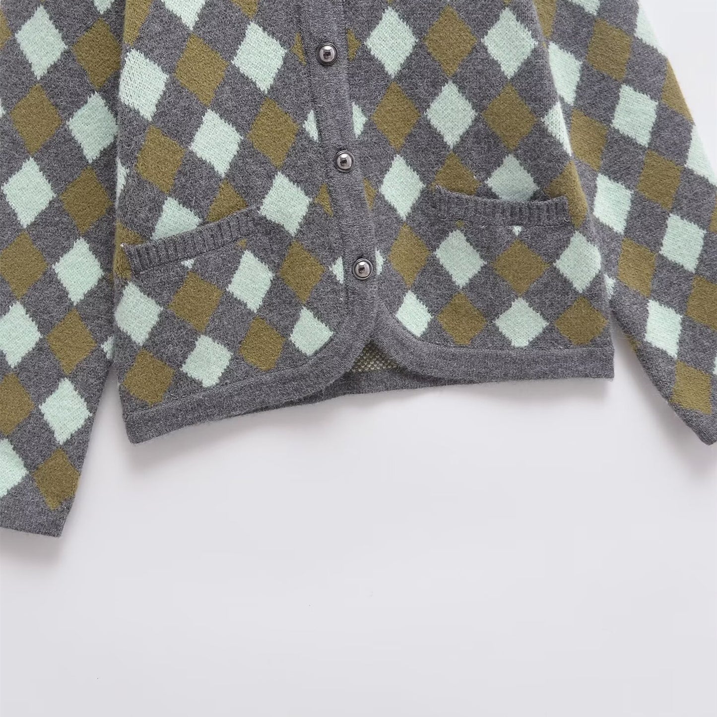 Diamond Jacquard Sweater | Tajstylo