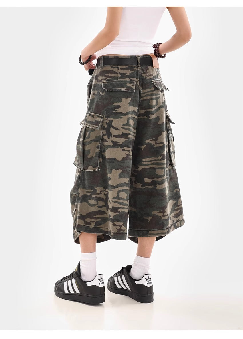 Camouflage Cargo Shorts for Women | Tajstylo