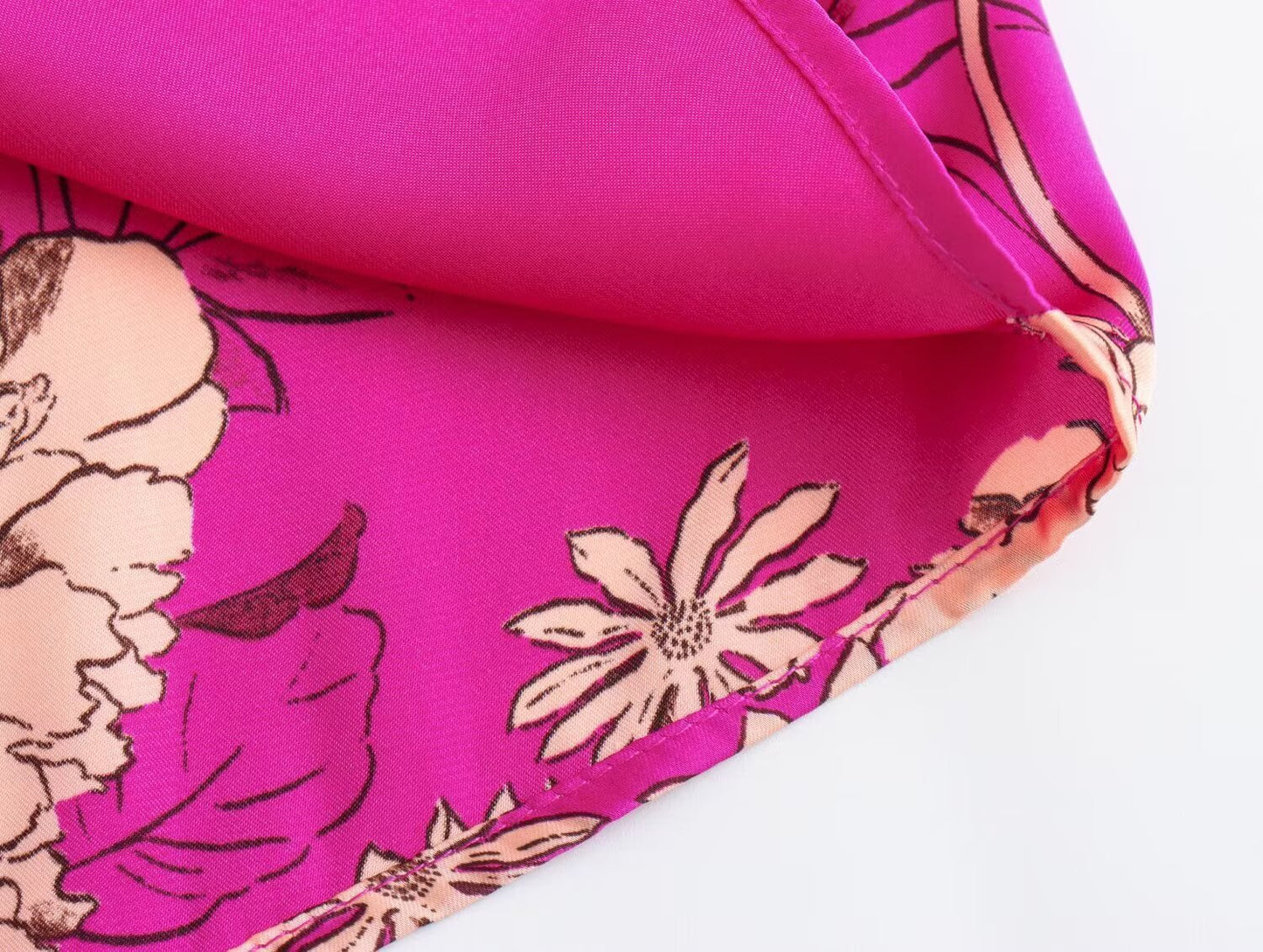 Chic Satin Texture Printed Shirt | Tajstylo