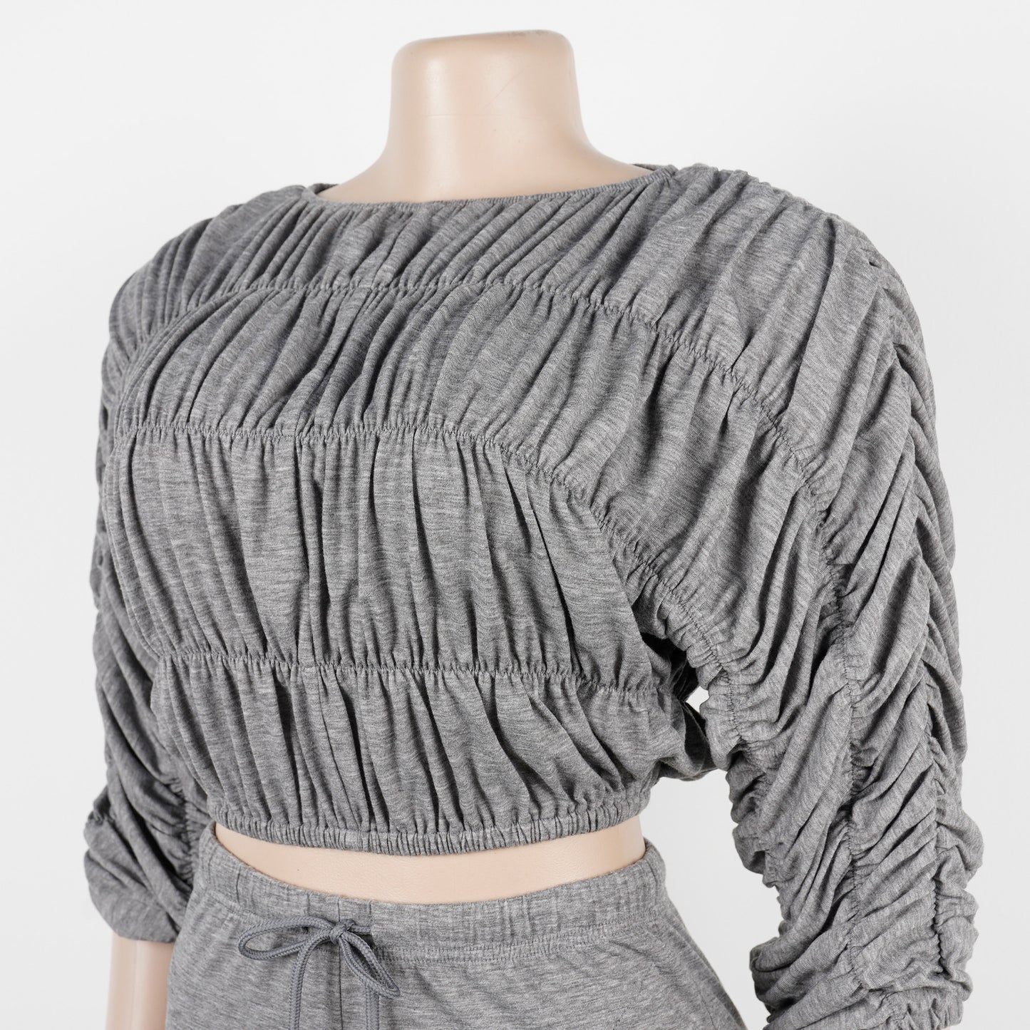 Flattering Two Piece Set with Crop Top and Flared Pants | Tajstylo